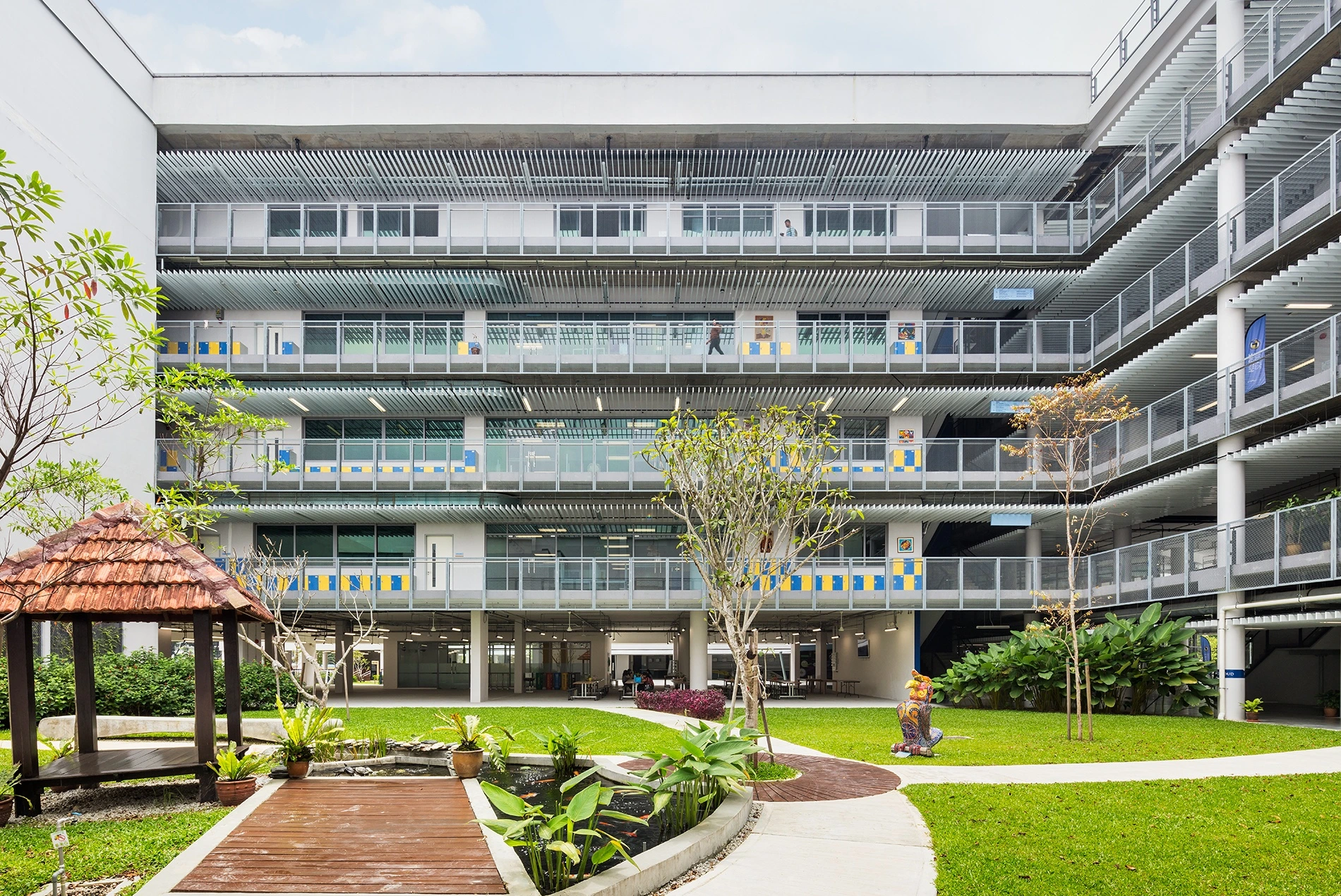 ISKL campus courtyard, HOK