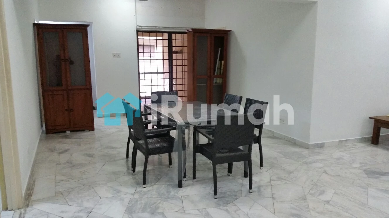 Gem Apartment · iRumah property photography