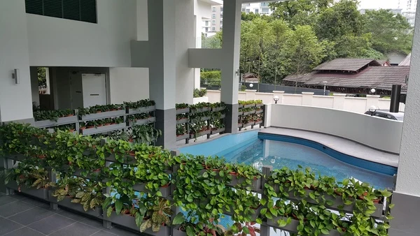 Identiti U-Thant · Pool and exterior photograph